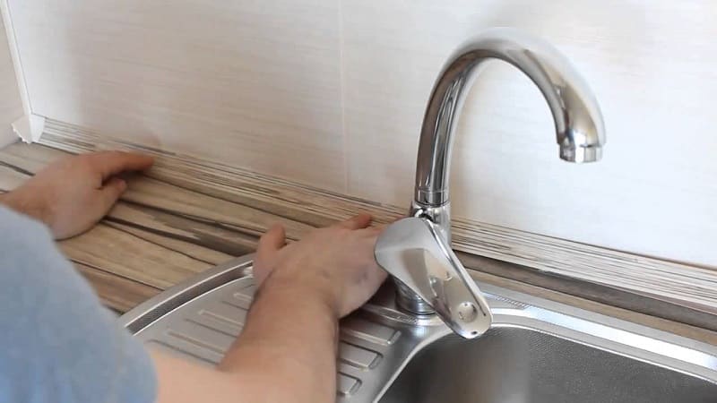 Все о сборе и установке кухни