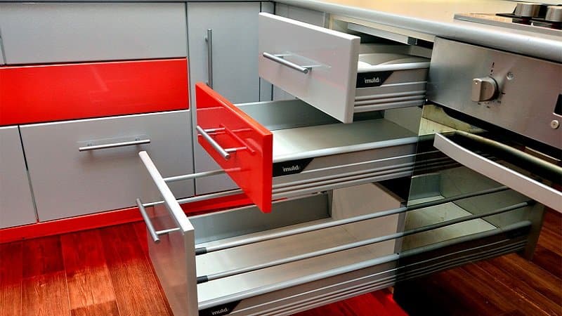 О стандартных размерах кухонных шкафов и гарнитуров