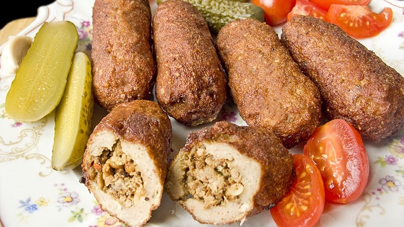 Для чего нужна насадка кеббе в мясорубках