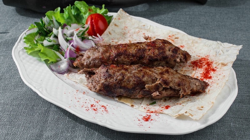 Для чего нужна насадка кеббе в мясорубках