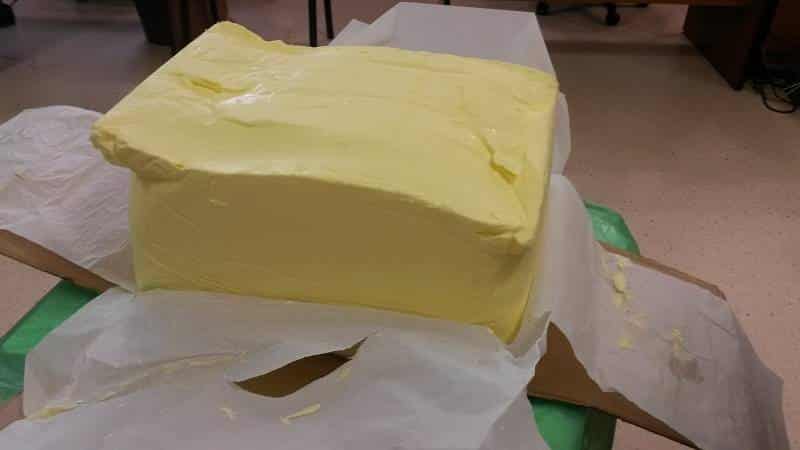 Хранение сливочного масла в морозильной камере - условия и сроки