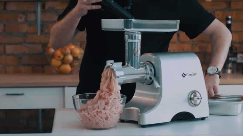 Как выбрать мясорубку: рейтинг лучших по качеству и надежности
