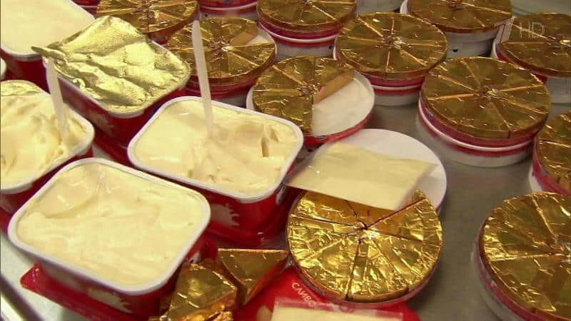Можно ли замораживать разные сорта сыра в морозилке