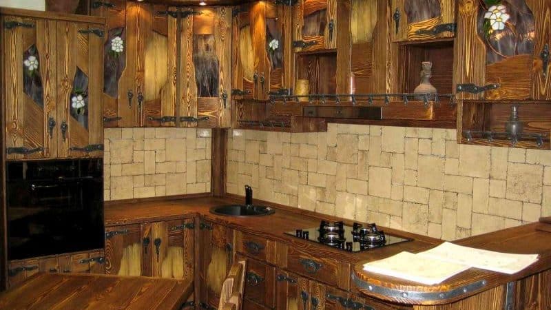 О кухне под старину: состаренный дизайн