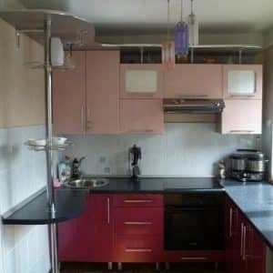 Прямые кухни в современном интерьере