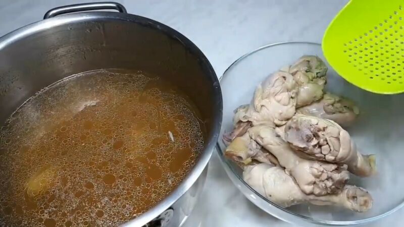 Кастрюли для варки холодца — как выбрать правильно