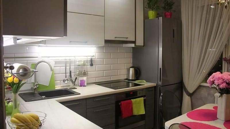 Все о маленьких угловых кухнях
